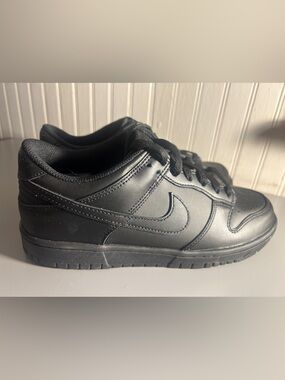 NEW All black Nike Dunks Low 6Y/7.5w